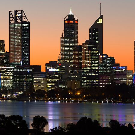 Metro Hotel Perth Ngoại thất bức ảnh