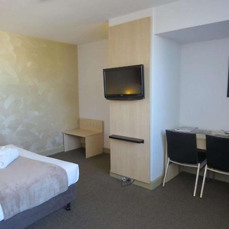 Metro Hotel Perth Ngoại thất bức ảnh