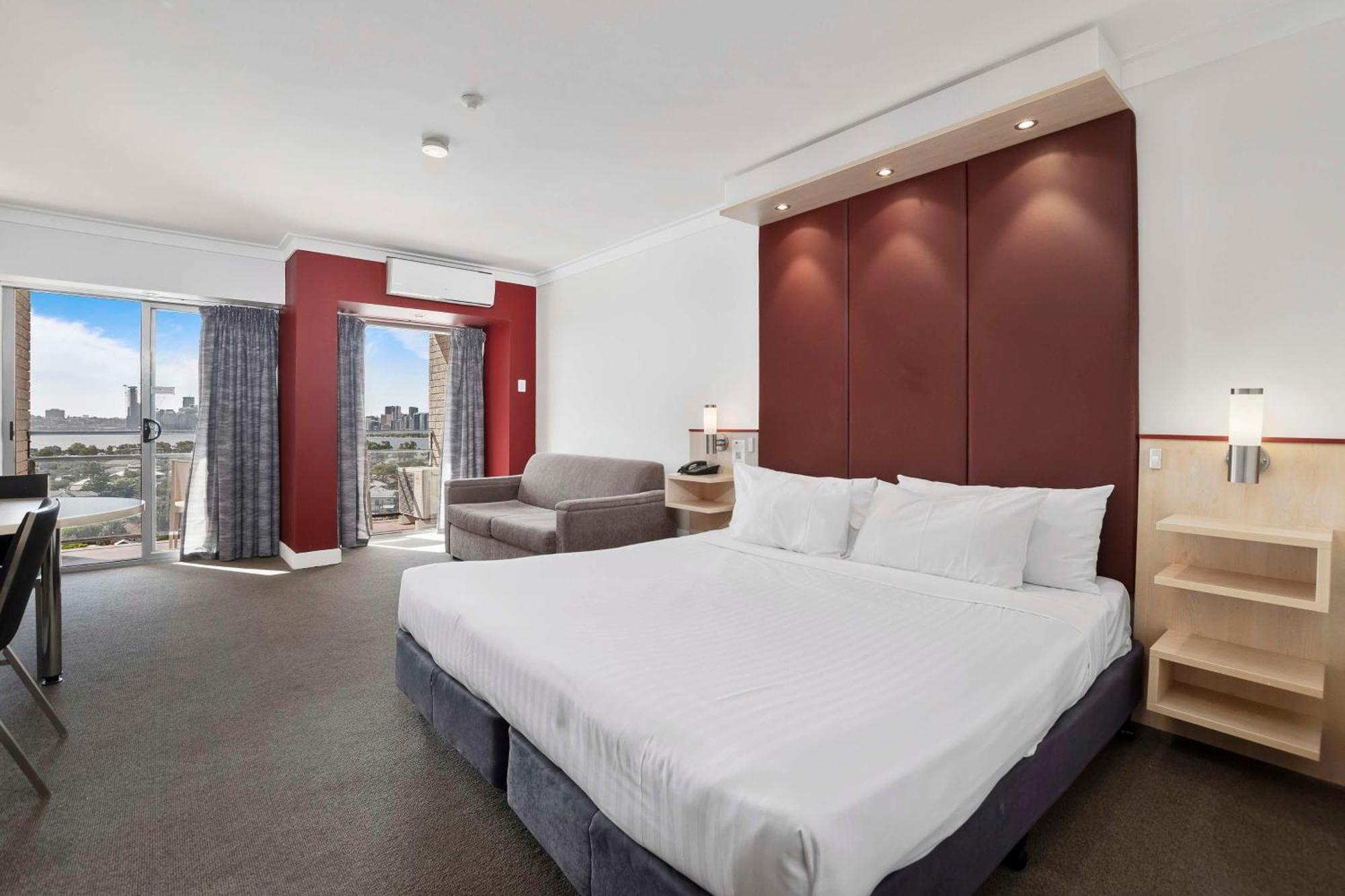 Metro Hotel Perth Ngoại thất bức ảnh