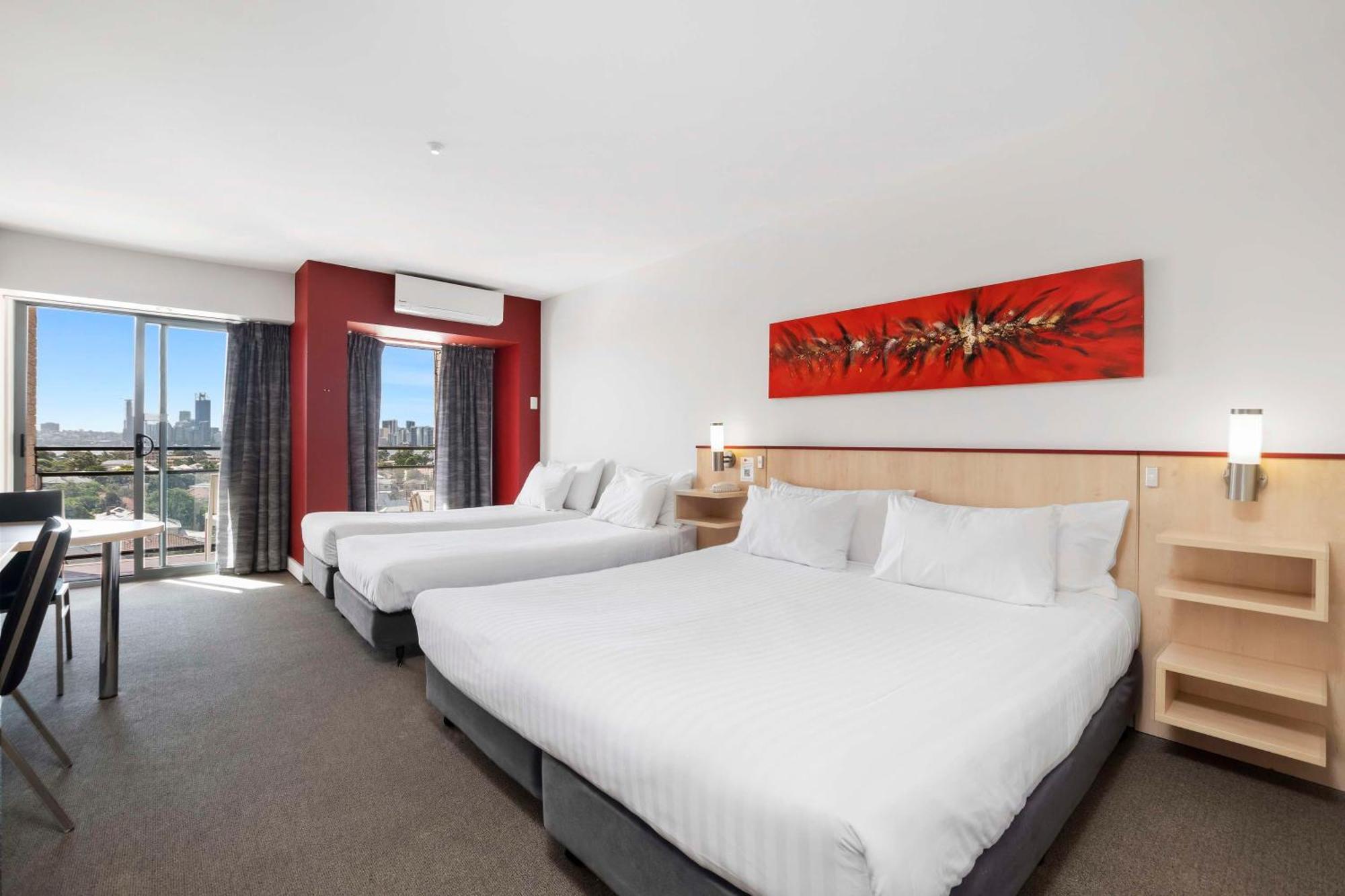 Metro Hotel Perth Ngoại thất bức ảnh