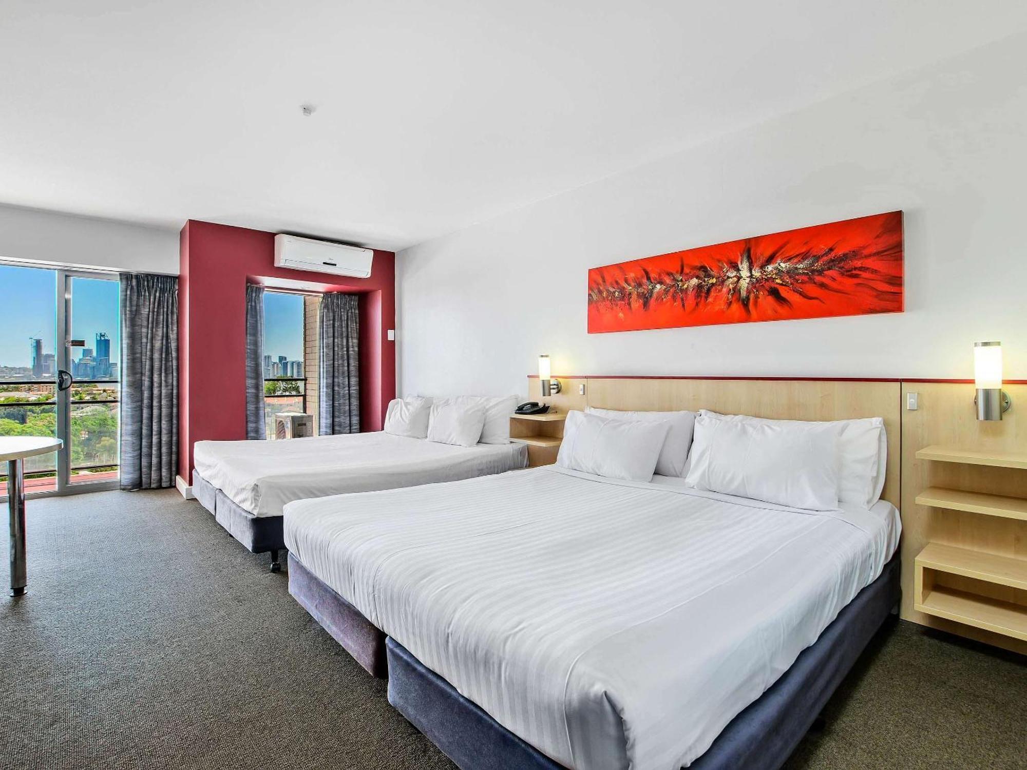 Metro Hotel Perth Ngoại thất bức ảnh