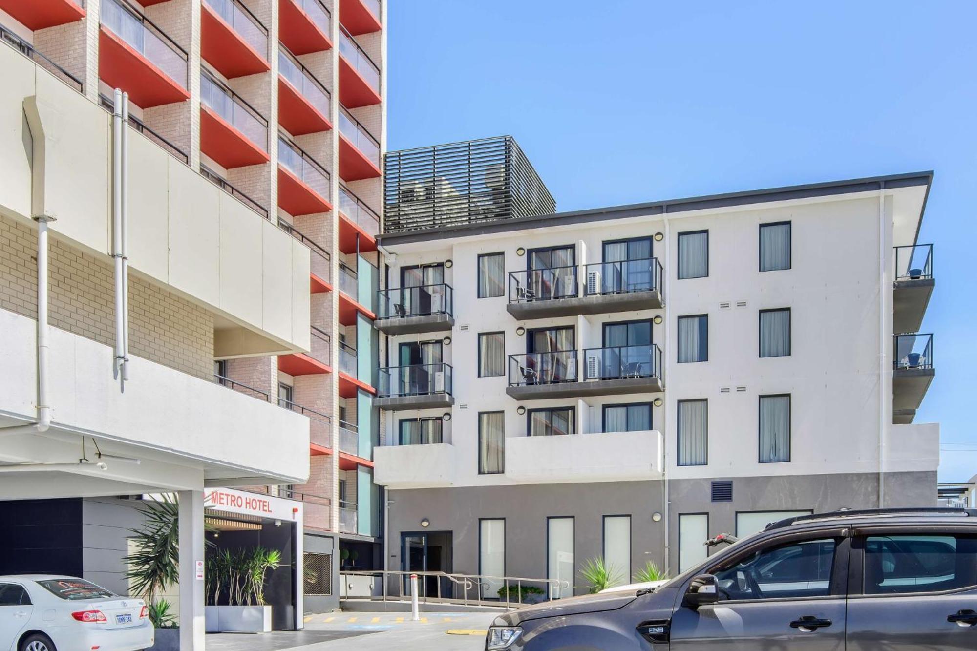 Metro Hotel Perth Ngoại thất bức ảnh